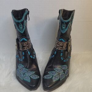Spring Step "Fresno" Leather Western Embroidered Ankle Boots Size 35/5.5